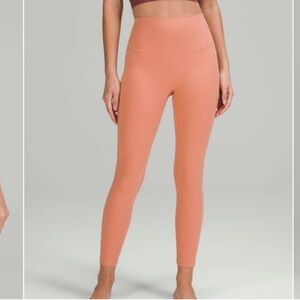 Lululemon Align High-Rise Pant 25"
Pink Savannah size 6